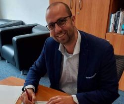 Az iskola igazgatója, Marijn van der Meijden